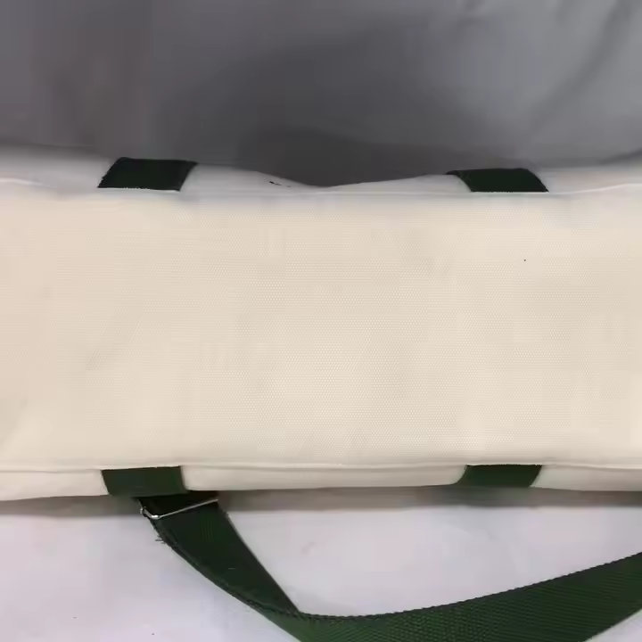 New Arrival Custom Logo Adjustable Large Capacity Personalized Canvas Travel Bag Fashion Weekend Duffle Bag With Zipper
