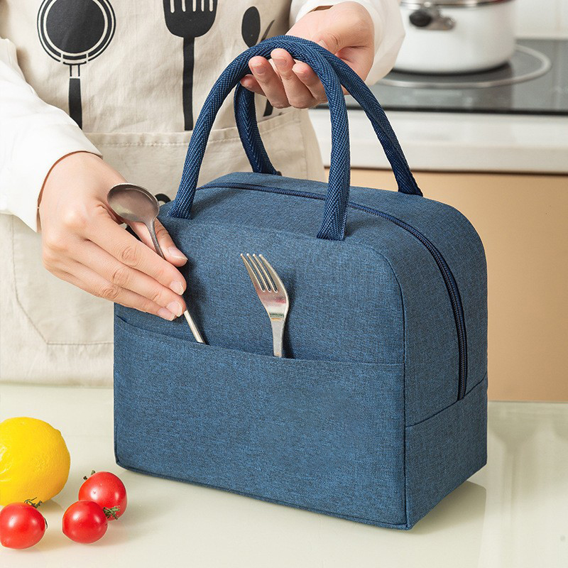 Cooler lunch bag detail view